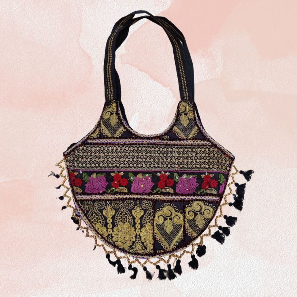 Banjara Jhola Bag (2)